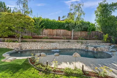 6519 Skyfarm Dr, San Jose, CA 95120 - Photo 46