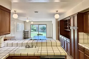 631 W Alisal St, Salinas, CA 93901 - Photo 6