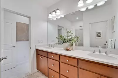 576 San Posadas Ter, Sunnyvale, CA 94085 - Photo 34