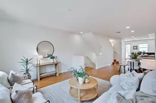 576 San Posadas Terrace, Sunnyvale, CA 94085 - Photo 4