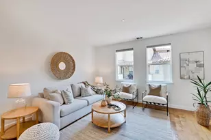 576 San Posadas Terrace, Sunnyvale, CA 94085 - Photo 2