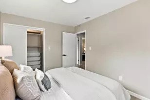 568 Madrone Ave, Sunnyvale, CA 94085 - Photo 16