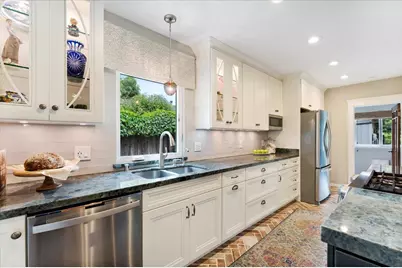 1229 Laurel St, Santa Cruz, CA 95060 - Photo 14