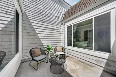 2428 Hastings Dr, Belmont, CA 94002 - Photo 26