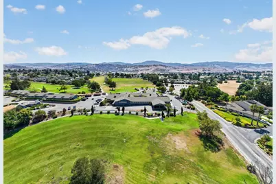 680 Ridgemark Dr, Hollister, CA 95023 - Photo 74
