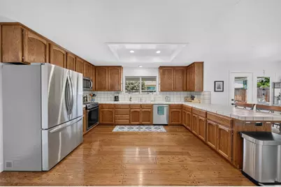680 Ridgemark Dr, Hollister, CA 95023 - Photo 16