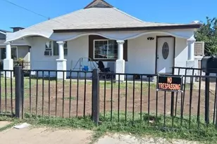 355 E Pleasant St, Coalinga, CA 93210 - Photo 1