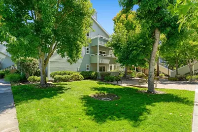 41 Grandview St 1203, Santa Cruz, CA 95060 - Photo 2