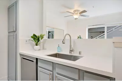 41 Grandview St 1203, Santa Cruz, CA 95060 - Photo 12