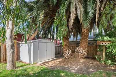 3242 Fair Oaks Ave, Redwood City, CA 94063 - Photo 42