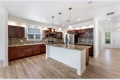 445 Cecelio Way, Tracy, CA 95376 - Photo 10