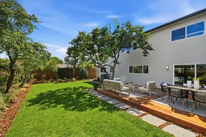 904 Del Monte Pl, San Jose, CA 95117 - Photo 32