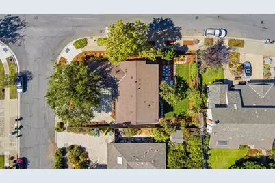 904 Del Monte Pl, San Jose, CA 95117 - Photo 36