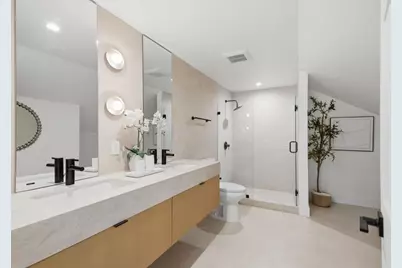 904 Del Monte Pl, San Jose, CA 95117 - Photo 22