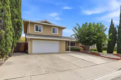 48326 Purpleleaf St, Fremont, CA 94539 - Photo 2