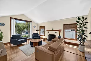 1415 Hanchett Ave, San Jose, CA 95126 - Photo 2