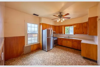 978 Palma St, El Granada, CA 94018 - Photo 12