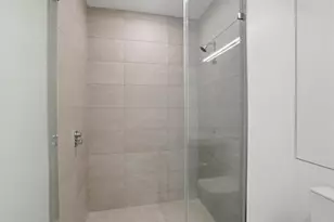1 Bristol Ct 515, San Francisco, CA 94130 - Photo 22