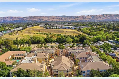 951 S 12th St 302, San Jose, CA 95112 - Photo 44