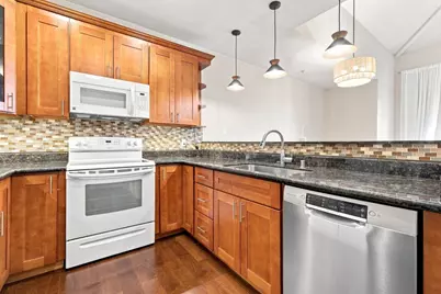 951 S 12th St 302, San Jose, CA 95112 - Photo 6