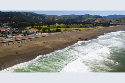 380 Paloma Ave, Pacifica, CA 94044 - Photo 26