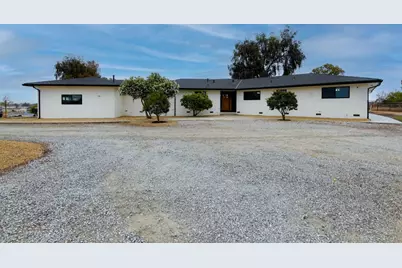 1667 Santa Ana Rd, Hollister, CA 95023 - Photo 4