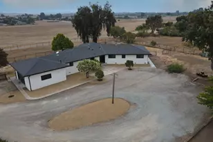 1667 Santa Ana Rd, Hollister, CA 95023 - Photo 44