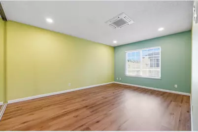 42 Muirfield Ct, San Jose, CA 95116 - Photo 12