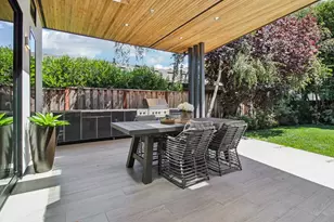 2280 St Francis Dr, Palo Alto, CA 94303 - Photo 20