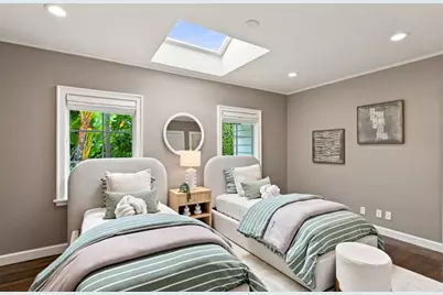 25 Ericson Rd, San Mateo, CA 94402 - Photo 24