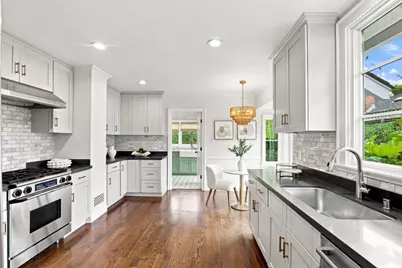 25 Ericson Rd, San Mateo, CA 94402 - Photo 16