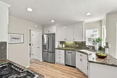 2320 Mazzaglia Ave, San Jose, CA 95125 - Photo 18