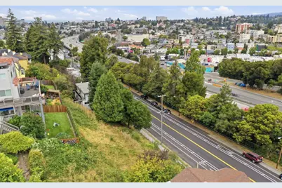 661 Macarthur Blvd, Oakland, CA 94610 - Photo 16
