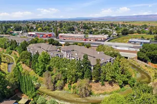 1982 W Bayshore Rd 336, East Palo Alto, CA 94303 - Photo 40