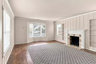 301 Lorimer St, Salinas, CA 93901 - Photo 10