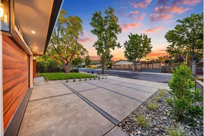 242 Howes Dr, Los Gatos, CA 95032 - Photo 4