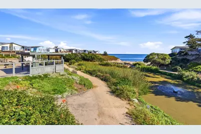 2395 Delaware Ave 85, Santa Cruz, CA 95060 - Photo 22