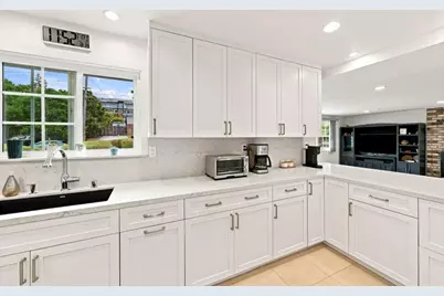 1286 Parrott Dr, San Mateo, CA 94402 - Photo 20