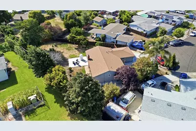 16 Clarence Ct, East Palo Alto, CA 94303 - Photo 52