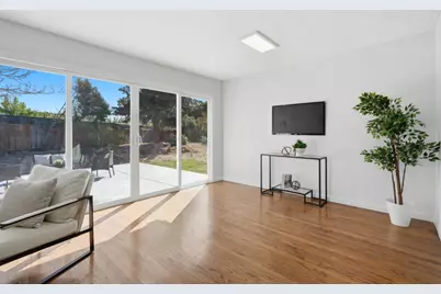 16 Clarence Ct, East Palo Alto, CA 94303 - Photo 10