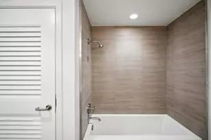 188 W Saint James St 10308, San Jose, CA 95110 - Photo 8