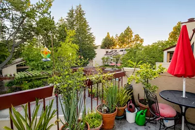 25912 Hayward Blvd 215, Hayward, CA 94542 - Photo 12