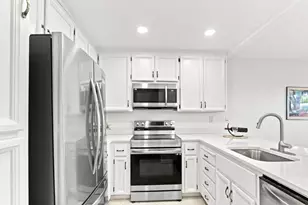 5699 Makati Cir B, San Jose, CA 95123 - Photo 12