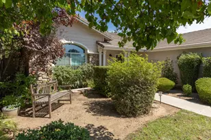 2671 Dennis Ave, Clovis, CA 93611 - Photo 2
