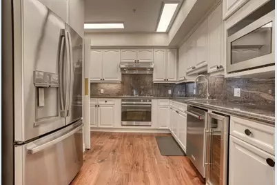153 N San Mateo Dr 201, San Mateo, CA 94401 - Photo 14