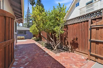 16359 Shady View Ln, Los Gatos, CA 95032 - Photo 36
