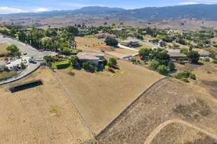 323 Taryn Ct, Hollister, CA 95023 - Photo 70
