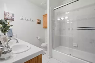 323 Taryn Ct, Hollister, CA 95023 - Photo 38