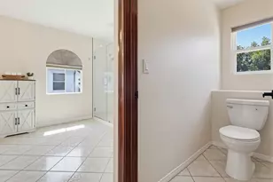 18120 Jaguar Ct, Tarzana, CA 91335 - Photo 28