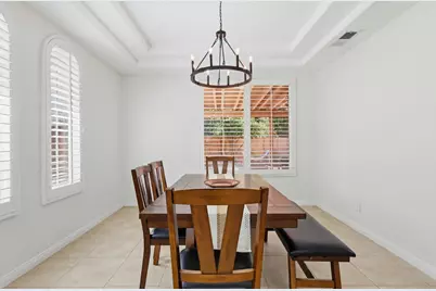 18120 Jaguar Ct, Tarzana, CA 91335 - Photo 18